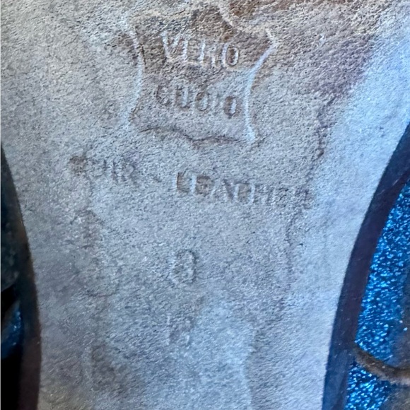 NEIMAN MARCUS Vintage distressed brown leather boots buckle detail ankle & top - Picture 11 of 11